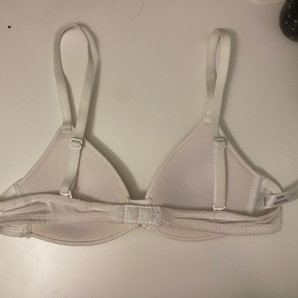 Hanes | bras - Picture 5 of 10